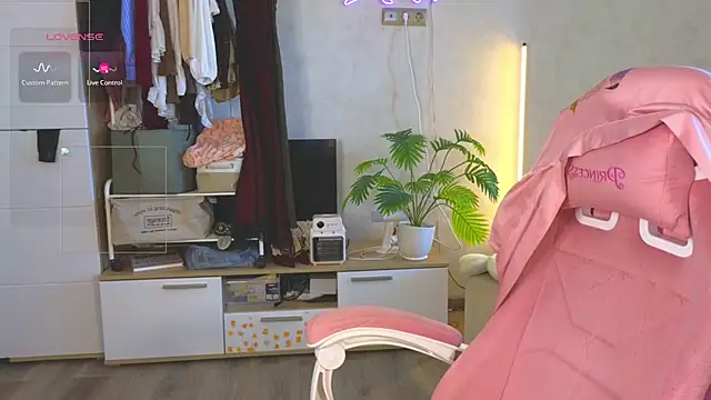 RitaGolden 现场XXX聊天