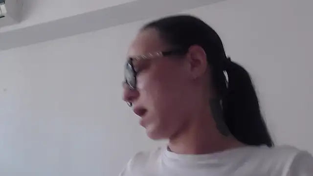 IzabelllNoir live XXX chat