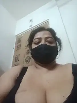 צ'אט XXX בשידור חי של zeepe19