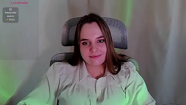 Noir_Ember_ – Live XXX-chat