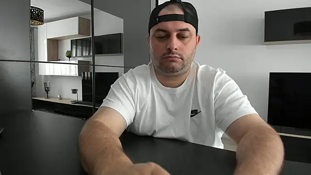 Chat XXX en directo de DravenPeak