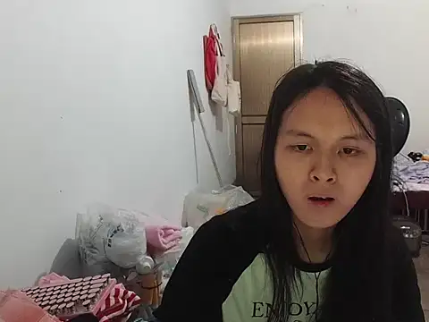 RebelAura Chat XXX in diretta