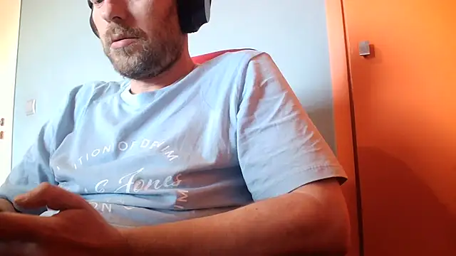 truble78 Live XXX-Chat