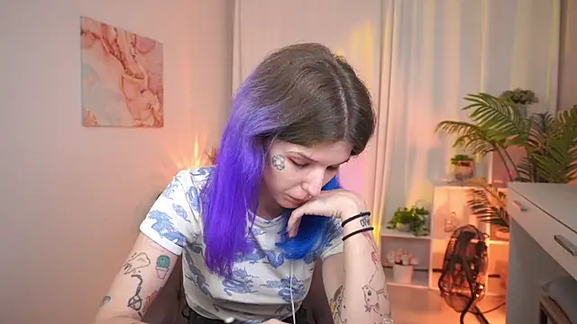 Chat +18 de Lain_Root ao vivo