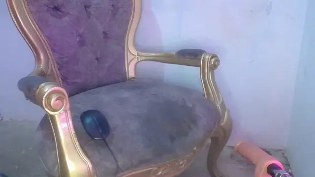 Anna_bellucci élő XXX-chatje