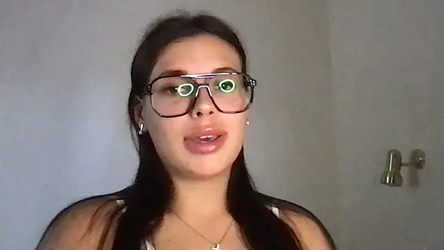 MoonriseGoddess' Live XXX Chat
