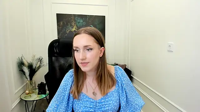 CaseyTerini's Live XXX Chat