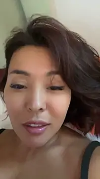 NoirElysia XXX чат на живо