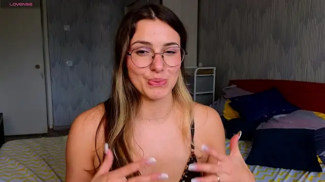 sophia_euphoriaan Live XXX chat