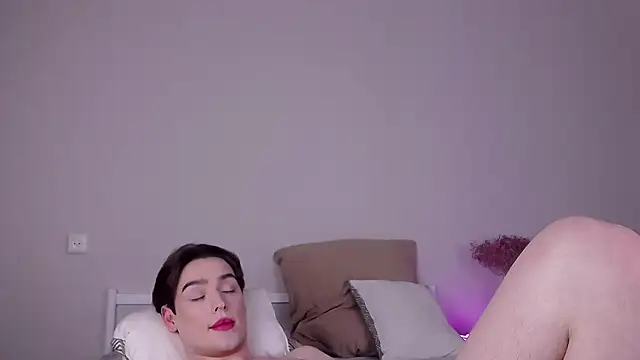 RobbyCharming live XXX chat