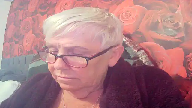 Playful_MILF_Demi's Live XXX Chat