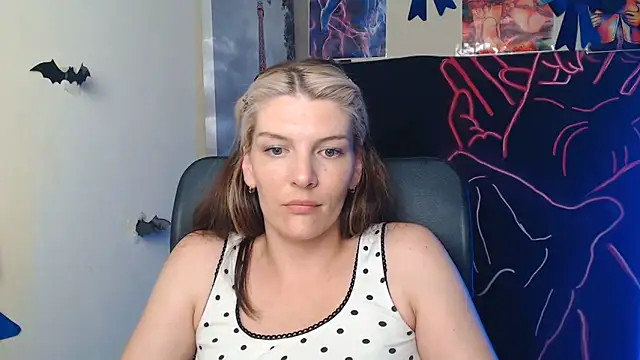 VanessaRey_ Adlı Modelin Canlı XXX Sohbeti