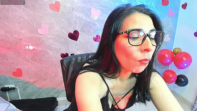 Chat XXX en directo de adellelennoxx