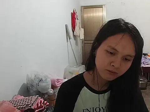 แชท XXX สดของ RebelAura