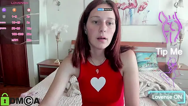Lily_Viola élő XXX-chatje