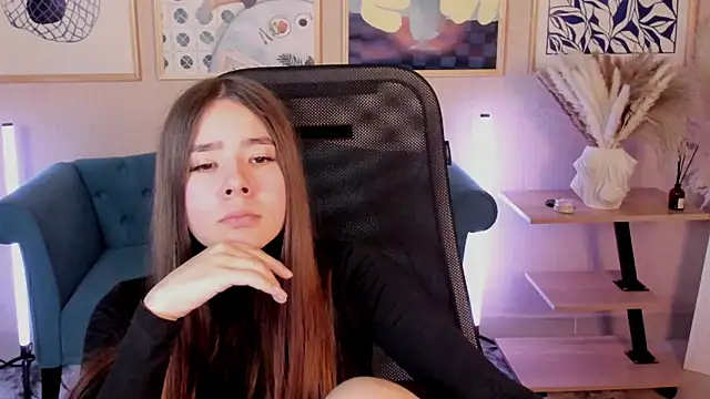 Chat +18 de SayaHeartnet ao vivo
