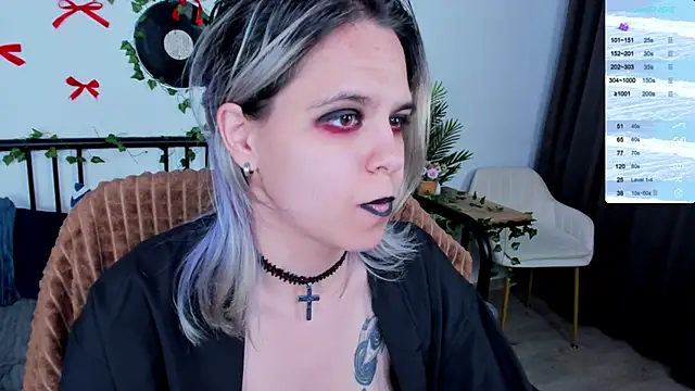 LiraBelle Chat XXX in diretta