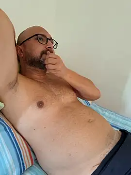 cetriolino – Naživo XXX chat
