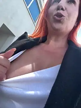 Živý XXX chat PervyxMilfxx