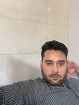 VBRAWN01's Live XXX Chat