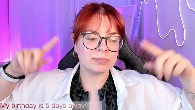 KeytSilvas Chat XXX in diretta