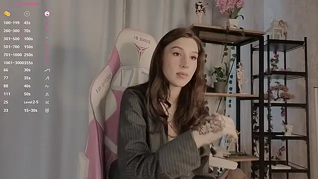 XXX chat uživo modela MiaOtar