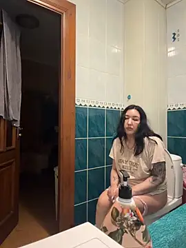 Naughtbaby_2025 – Naživo XXX chat