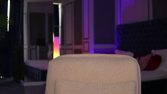 MissMeganMoon live XXX chat