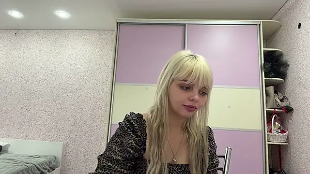 LucilleGrammont Live XXX-chat