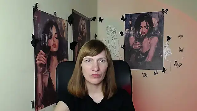 Rosalinda_ro Chat XXX in diretta