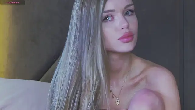 MarilynNova 现场XXX聊天