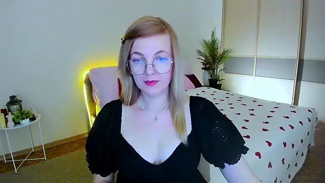 YourUniverser's Live XXX Chat