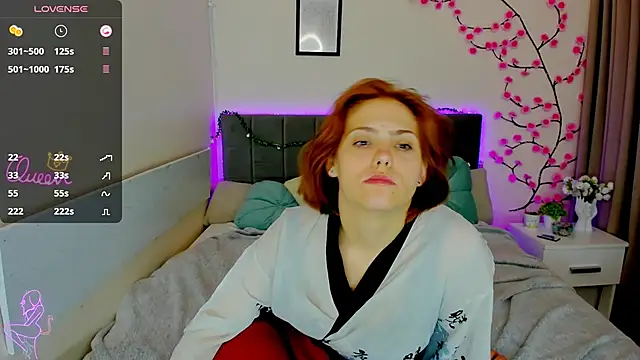 DellaRows live XXX chat