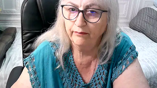 Chat +18 de LolkaAlyss ao vivo