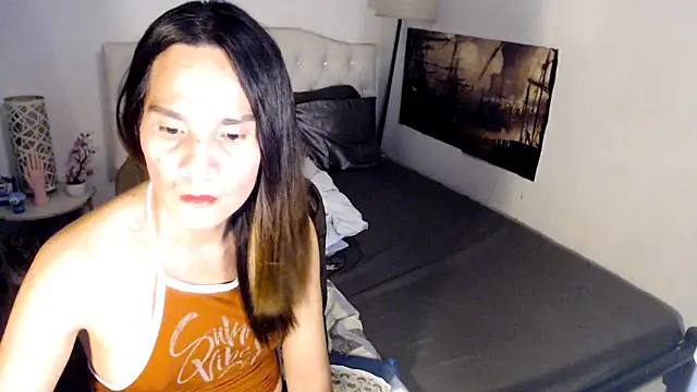 NinaDOM4CUM 现场XXX聊天