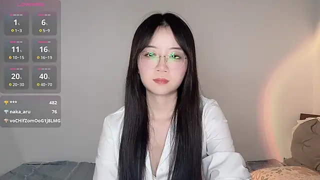 77-Vicky's Live XXX Chat