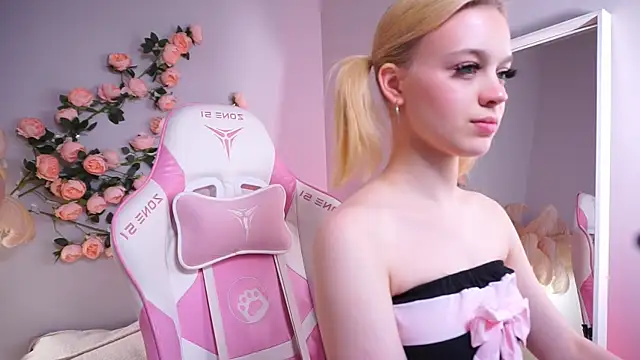 Chatroom XXX en direct de BambiEyes_