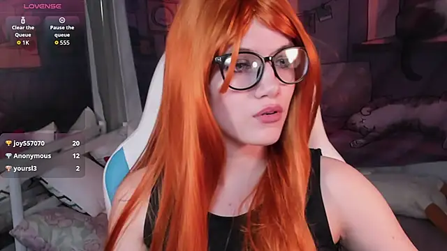 XXX chat uživo modela CathyAdams