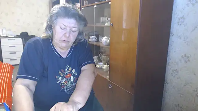HotLusi's Live XXX Chat