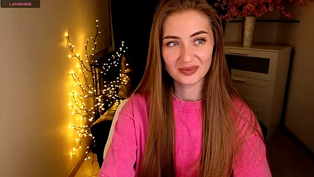 Chain_Alice's Live XXX Chat