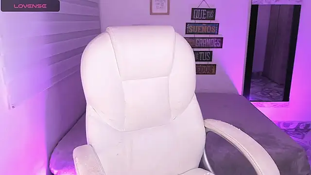 Czat XXX na żywo – miss_alice0