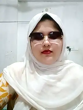 Chat +18 de Nusrat-N ao vivo