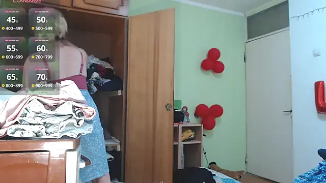 Czat XXX na żywo – hotmilf4uxxx