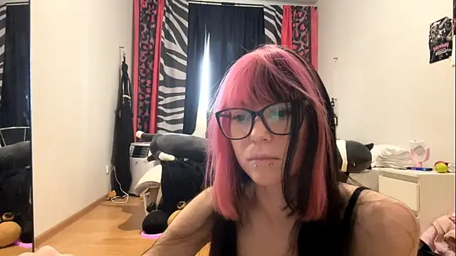 Chat XXX en directo de WifeAileen