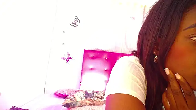 Naughty_choko Chat XXX live