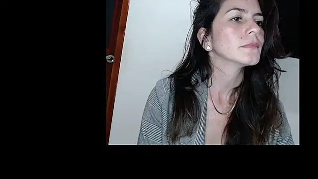 Hanny_24 élő XXX-chatje
