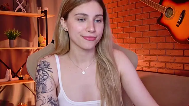 EllieCutes Adlı Modelin Canlı XXX Sohbeti