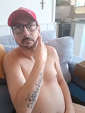 FocussedFreckle's Live XXX Chat