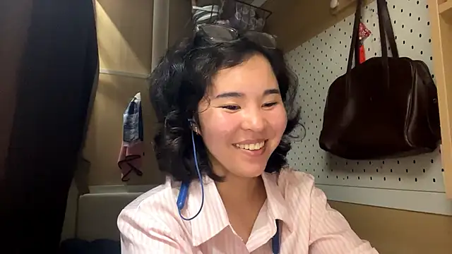 Chat +18 de JennyCarpenter ao vivo