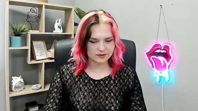 SweetLilyxo's Live XXX Chat